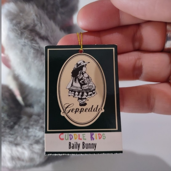 Vintage Geppedo Cuddle Kids "Bailey Bunny" Stuffed Animal Collectible - Picture 6 of 11